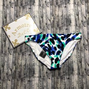 New Catalina Women’s Bikini Bottoms Sz XL (16-18)
